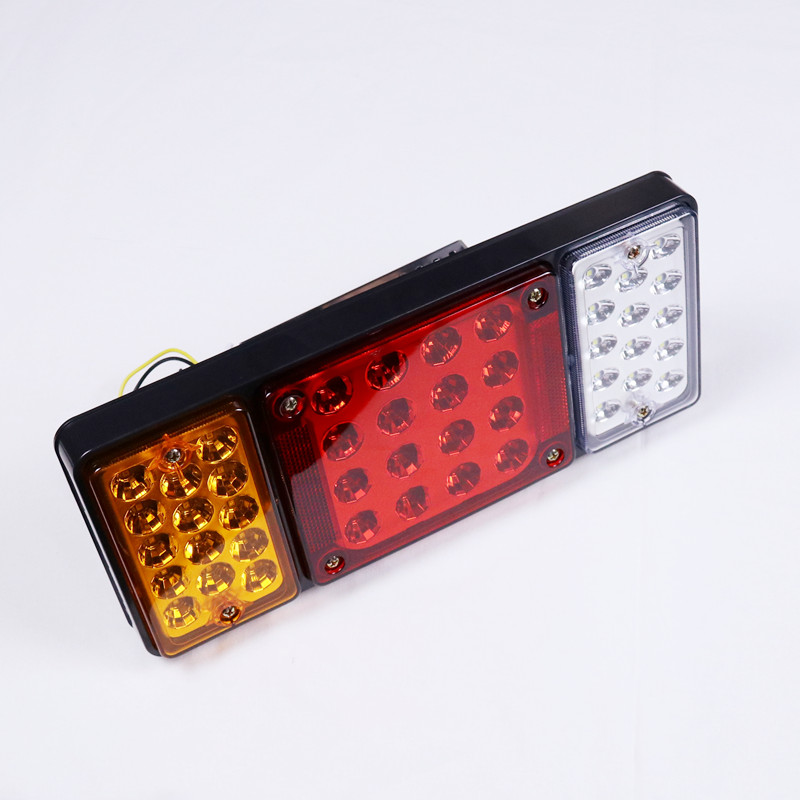 Truck Tail Light For ISUZU NHR/NKR/NPR