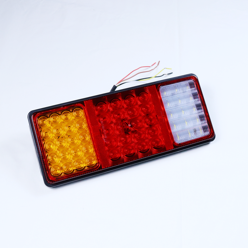 Truck Tail Light For ISUZU NHR/NKR/NPR